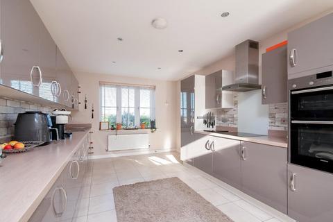 30 Barley Fields, Long Marston, Stratford-upon-avon, CV37 8SN