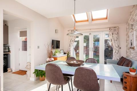 30 Barley Fields, Long Marston, Stratford-upon-avon, CV37 8SN