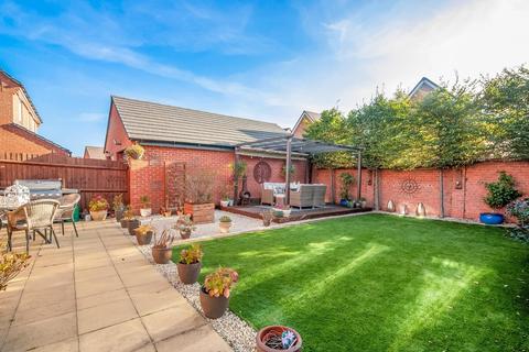 30 Barley Fields, Long Marston, Stratford-upon-avon, CV37 8SN