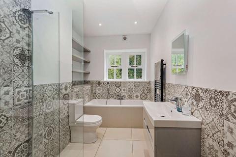 2, Oakdale Cottage Cornwall Road, Harrogate, HG1 2NG