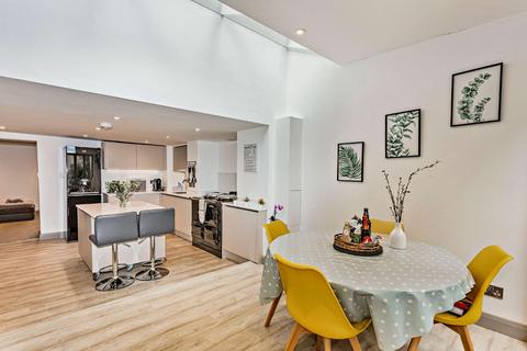 2, Oakdale Cottage Cornwall Road, Harrogate, HG1 2NG