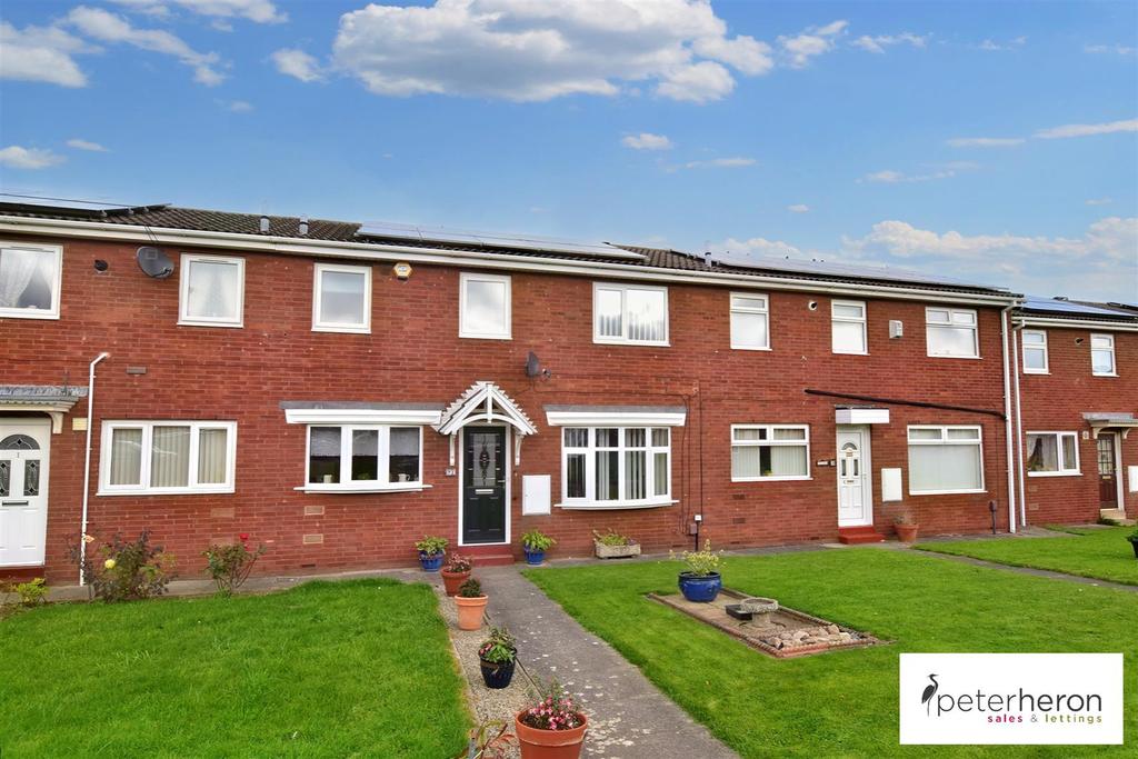 High Tree Close, Hall Farm, Sunderland 3 bed terraced house £134,950