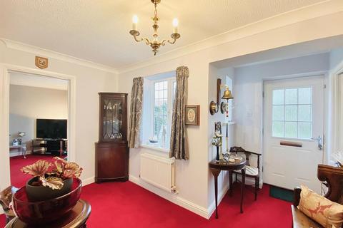 40 Cheyne Garth, Hornsea, HU18 1BF