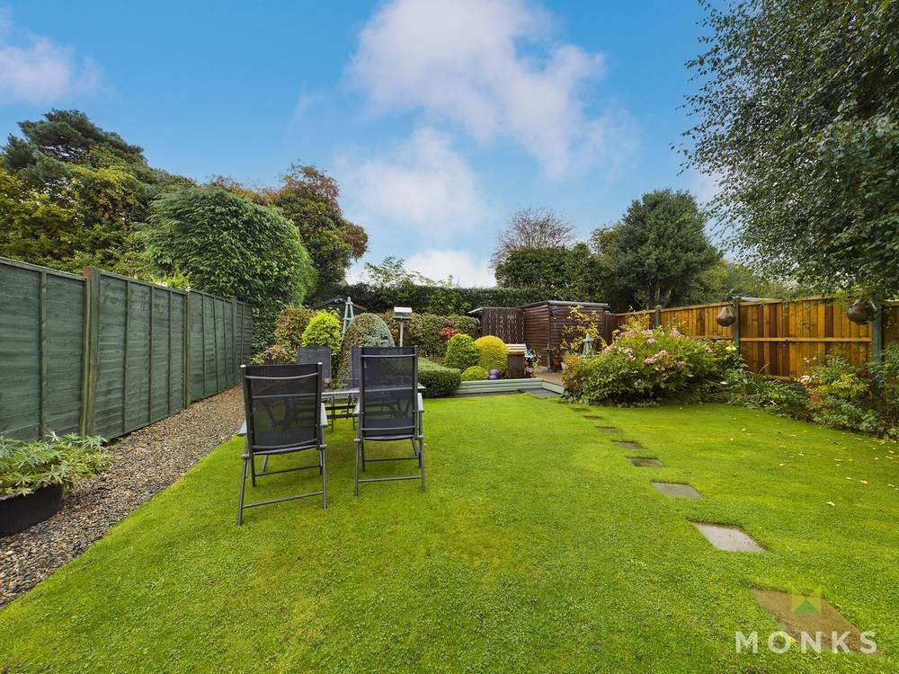 Oak Drive, Oswestry 5 bed semidetached house £335,000