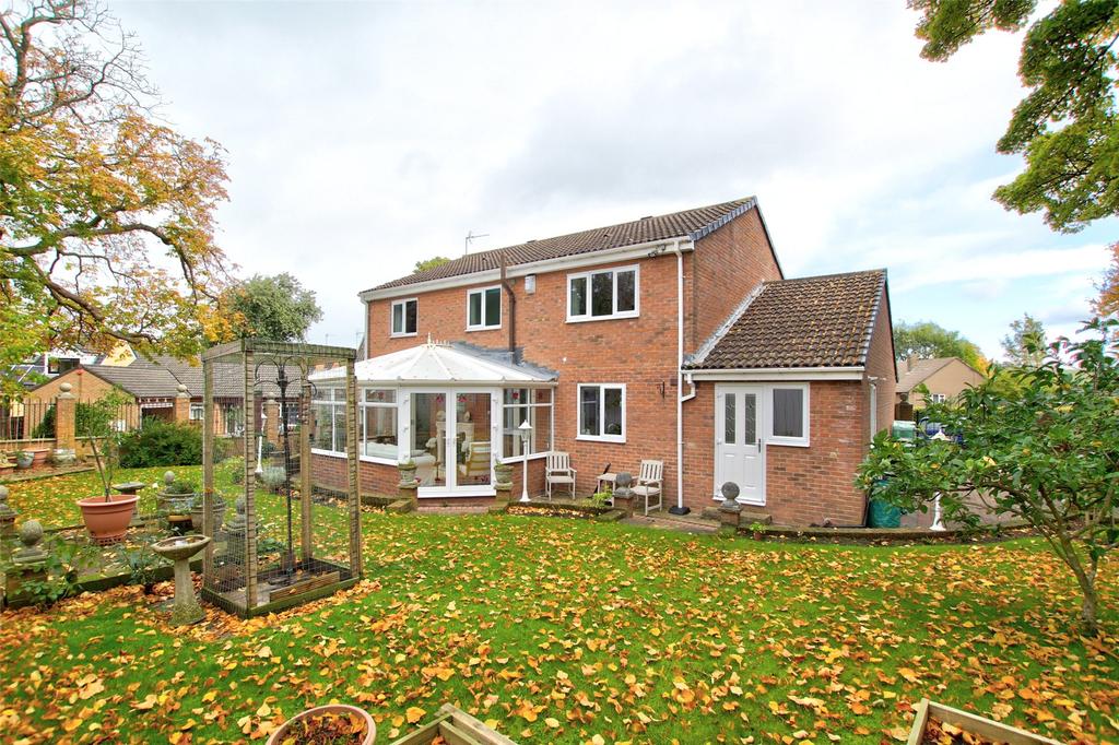 Vicarage Close, Howden le Wear, DL15 4 bed detached house for sale £
