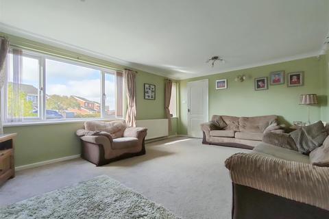 4 bedroom detached house for sale - Tennyson way