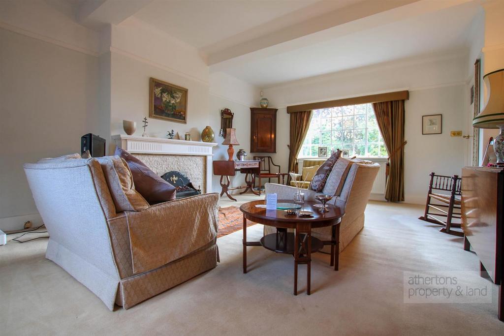 School Lane, Simonstone, Ribble Valley 4 bed semidetached house £400,000