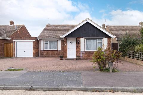 30 Fairoaks, Herne Bay, CT6 6EU