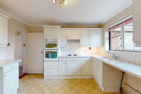 30 Fairoaks, Herne Bay, CT6 6EU