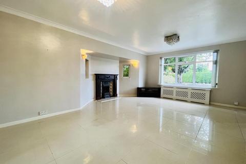 6 bedroom detached house to rent - Crabtree Avenue, Hale Barns