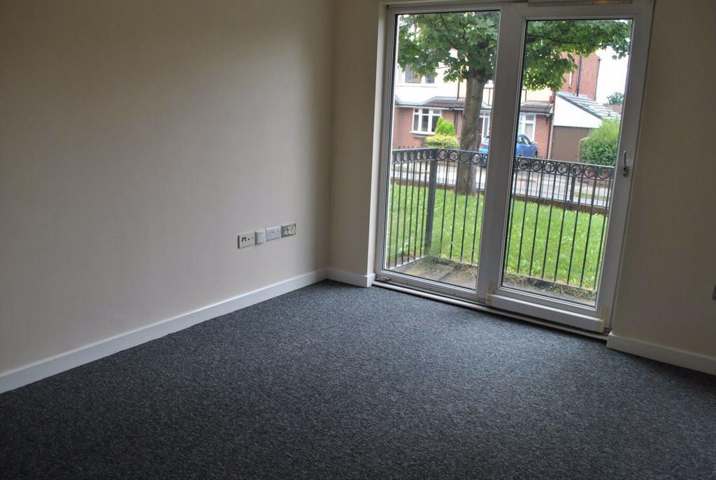 Woodlands Hall, Balcarres Avenue, Whelley WN1 3UN 2 bed apartment £