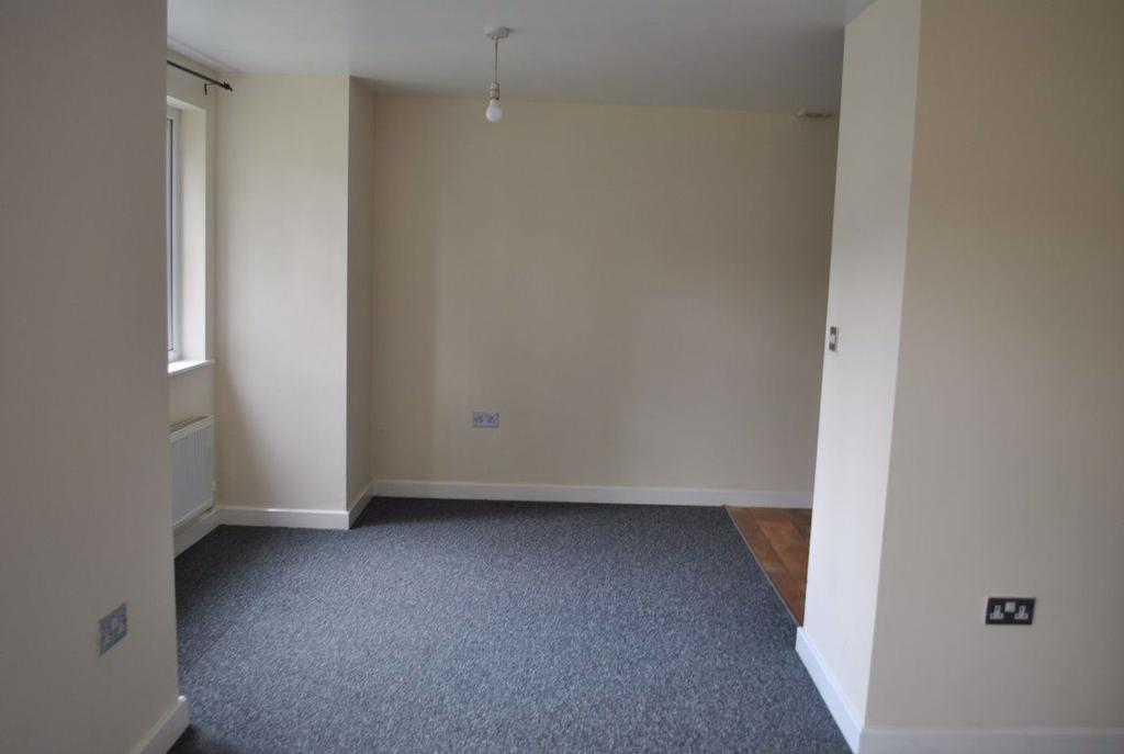 Woodlands Hall, Balcarres Avenue, Whelley WN1 3UN 2 bed apartment £