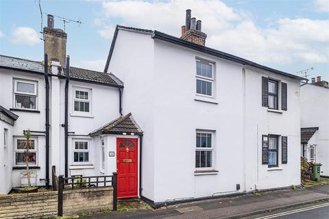 12 Providence Place, Epsom, KT17 4BB