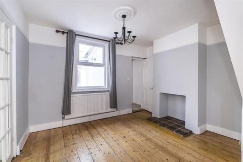 12 Providence Place, Epsom, KT17 4BB