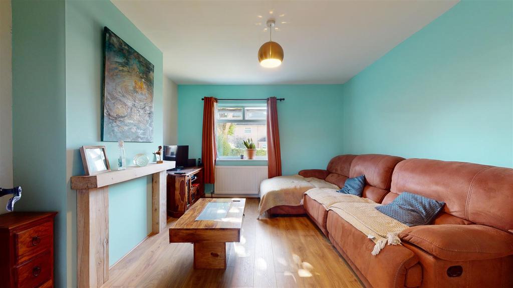 Queenshill Road, Knowle, Bristol 3 bed semidetached house for sale £