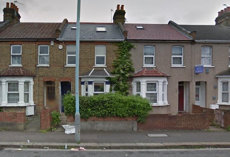 Cromwell Road, Hounslow 5 bed house £4,250 pcm (£981 pw)