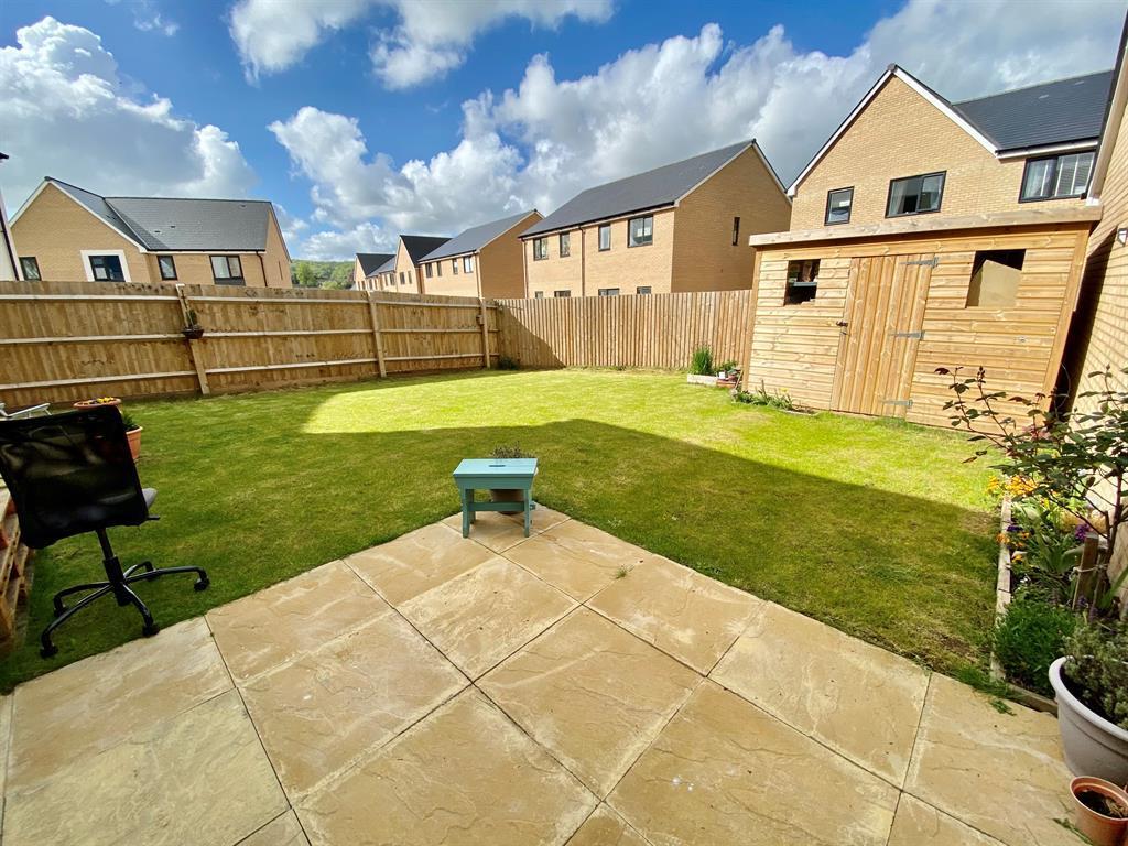 Bailey Way, Dursley, GL11 4FF 3 bed detached house £379,995