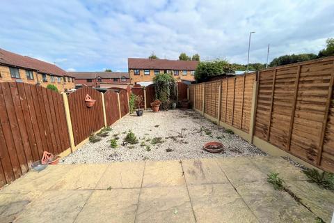63 Ambleside Close, Bradley, Bilston, WV14 0SN
