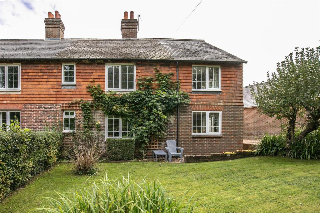 Ringles Cross, Uckfield 3 bed terraced house £560,000