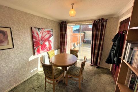 3 bedroom semi-detached house for sale - Auckland Way, Stockton-On-Tees