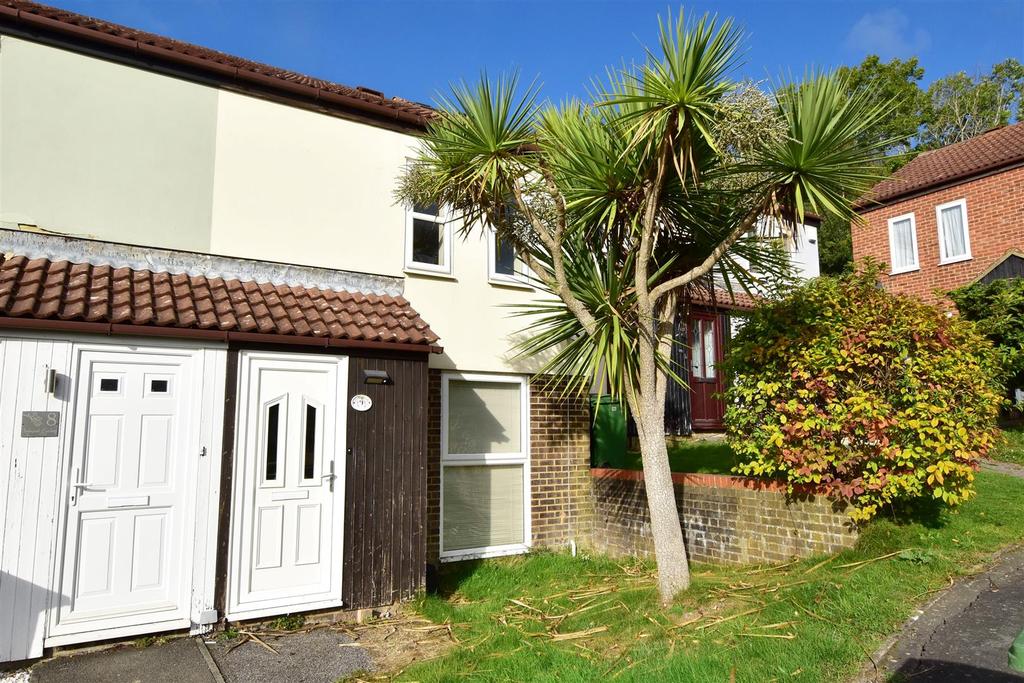 Inglewood Gardens, St. LeonardsOnSea 2 bed terraced house for sale