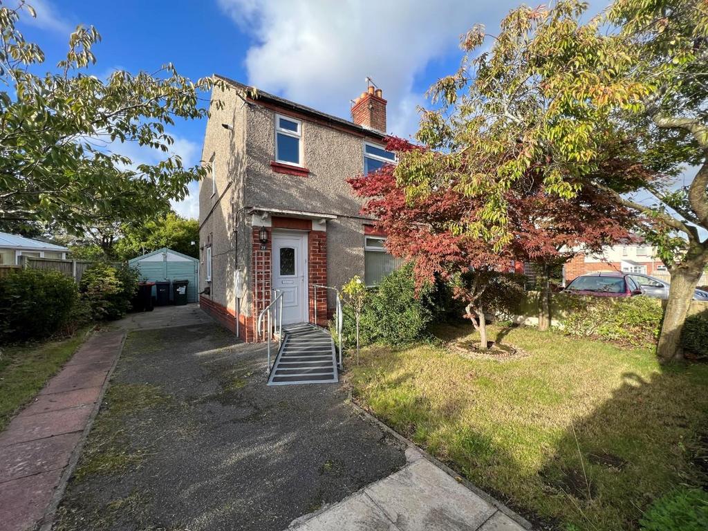 Glenwood Road, Little Sutton... 2 bed house £129,950