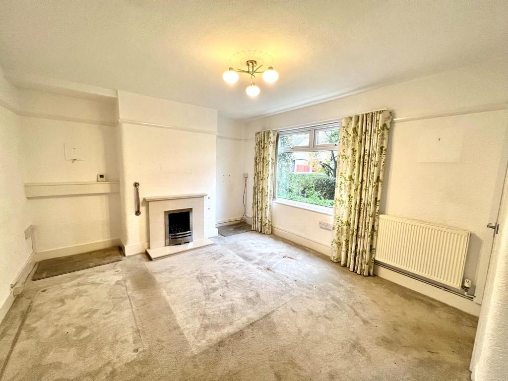 Glenwood Road, Little Sutton... 2 bed house £129,950
