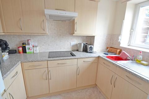 2 bedroom retirement property for sale, Pinetree Court, Danestrete, Stevenage, SG1