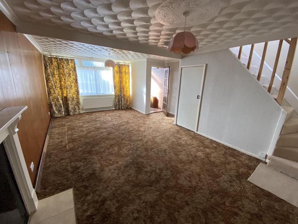 Pottery Street, Llanelli 2 bed terraced house £89,950