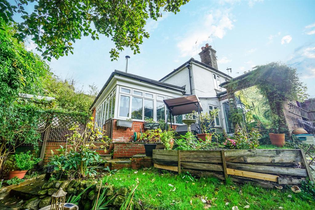 New Cut, Westfield, Hastings 3 bed end of terrace house £349,950