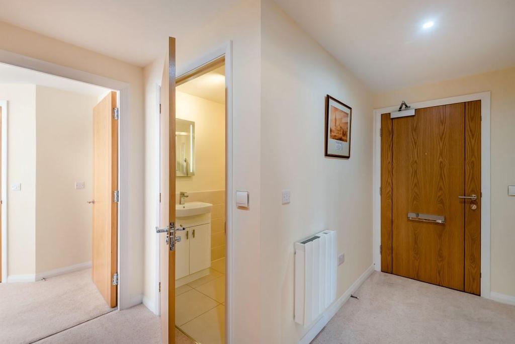 8519458-interior21 (Medium).jpg