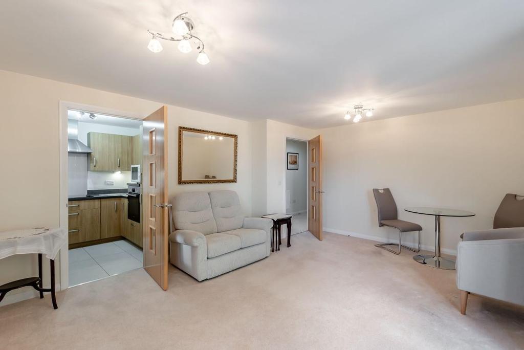 8519458-interior15 (Medium).jpg