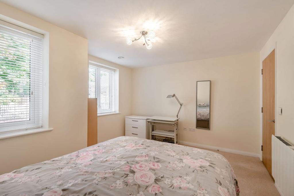 8519458-interior09 (Medium).jpg