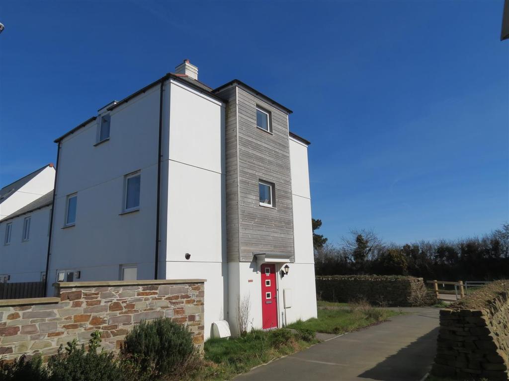 Porthpean Road, St. Austell 4 bed semidetached house for sale £285,000