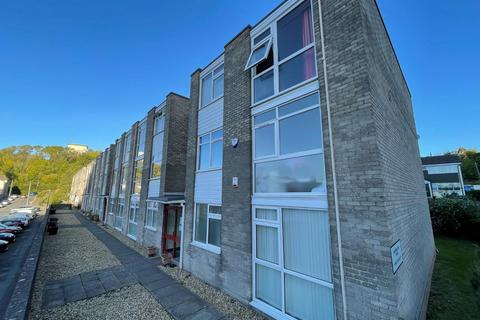 Flat 15, Gainsborough Court Bridge Street, Penarth, CF64 2LJ