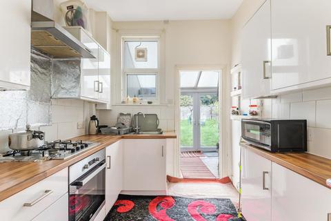 78 Ardgowan Road, London, SE6 1UU