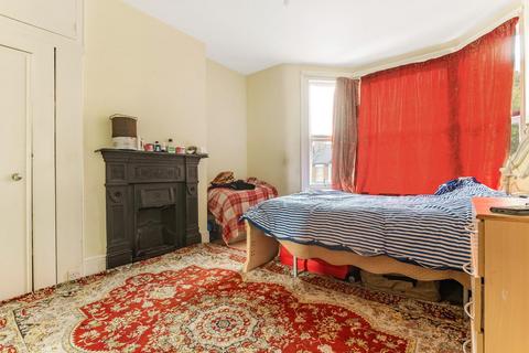 78 Ardgowan Road, London, SE6 1UU