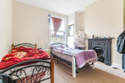 78 Ardgowan Road, London, SE6 1UU