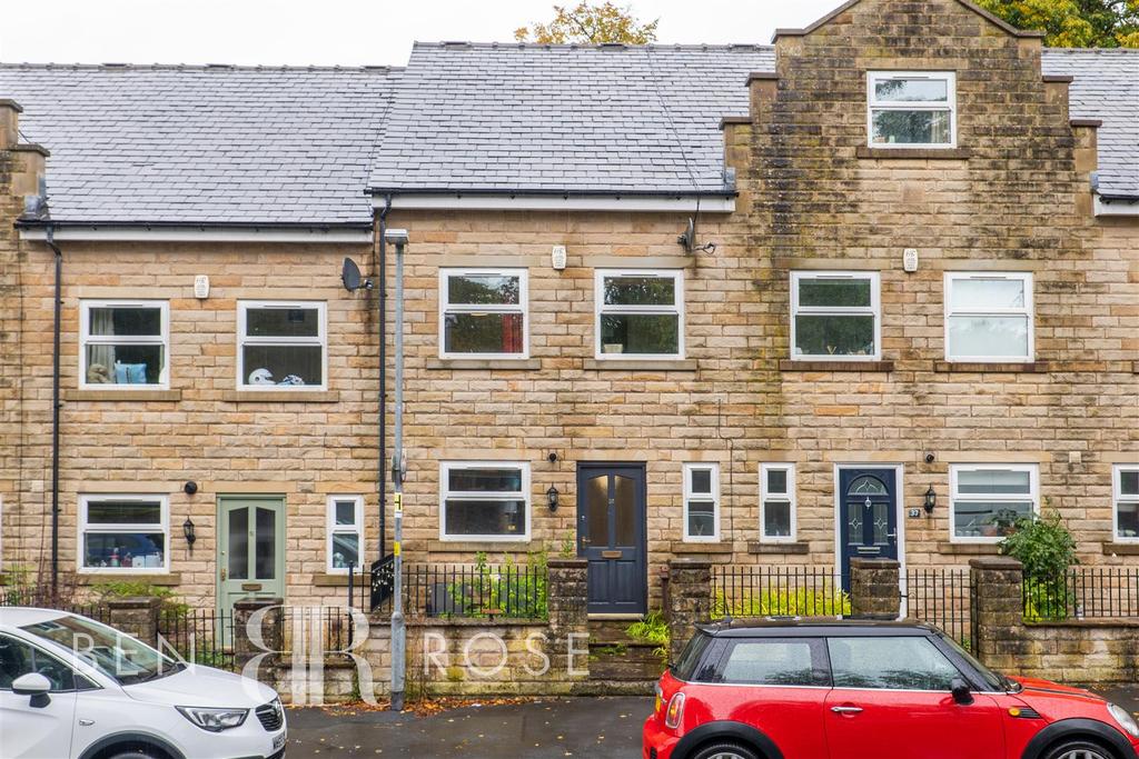 Church Road, Bamber Bridge, Preston 4 bed terraced house £850 pcm (£