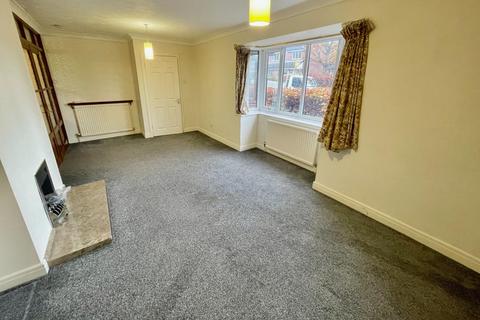 2 bedroom detached bungalow to rent - Plane Tree Avenue, Leeds, West Yorkshire, LS17 8UB