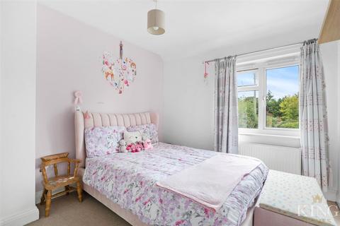 26 High Street, Broom, Alcester, B50 4HJ
