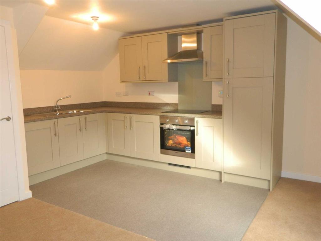 Belvedere Apartments, Whitley Road 2 bed apartment £625 pcm (£144 pw)