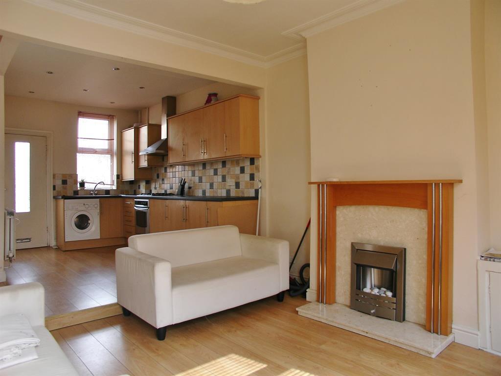 Sharrow Vale Road, Sheffield, S11 8ZL 2 bed terraced house £850 pcm