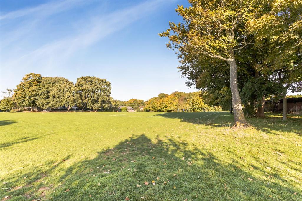Easthill Park