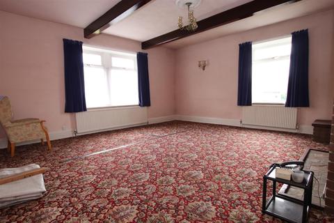 4 bedroom cottage for sale - Starting Post, Idle Moor, Bradford