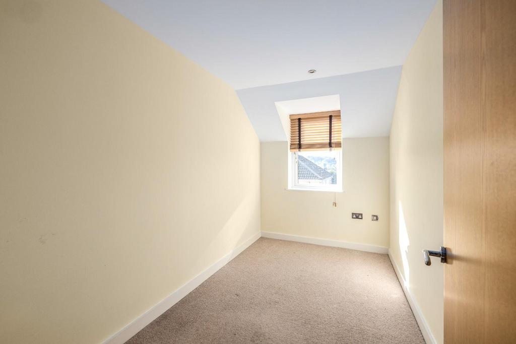 3 Savoy Court 7.jpg
