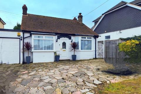 11 King Arthurs Drive, Strood, Rochester, ME2 3LZ