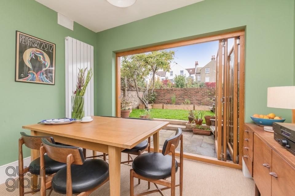 Addison Road, 115-14.JPG