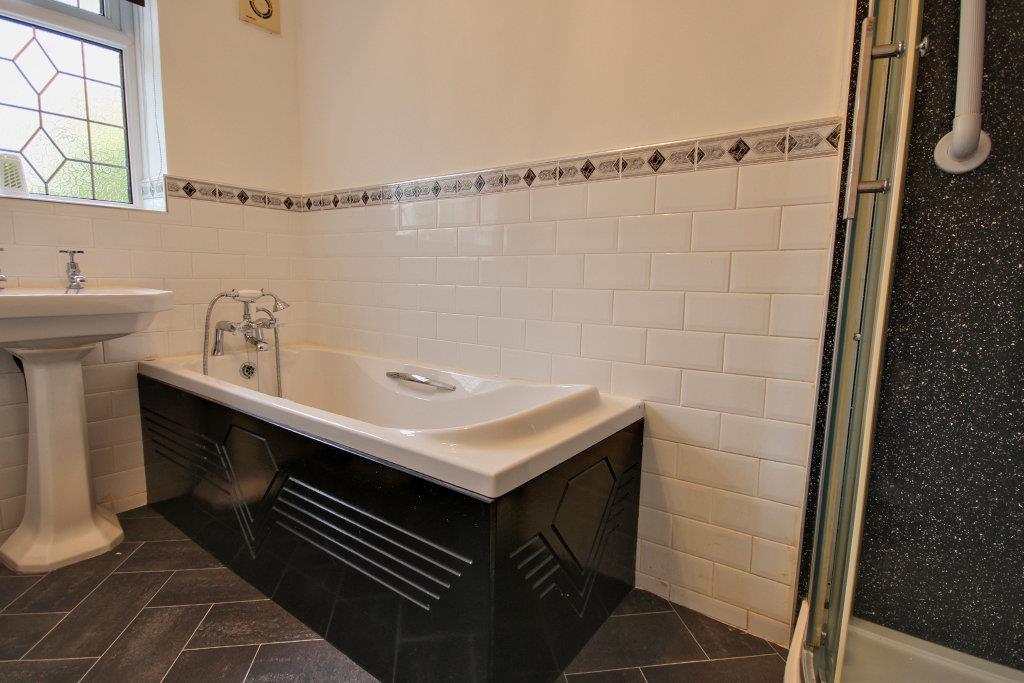 Four piece Bathroom