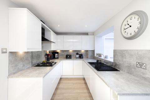 41 Boyd Orr Drive, Penicuik, EH26 0JZ